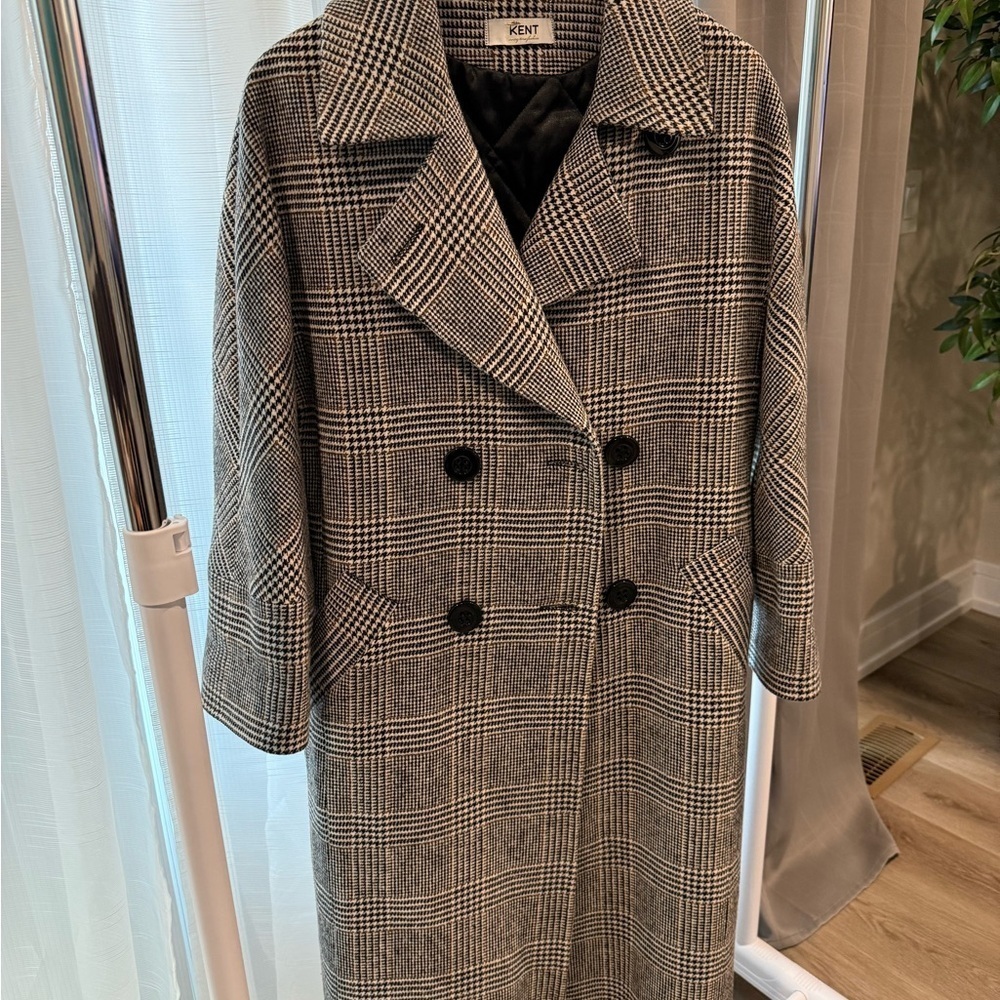 Women's Black and White winter wool Coat - Picture 2 of 9